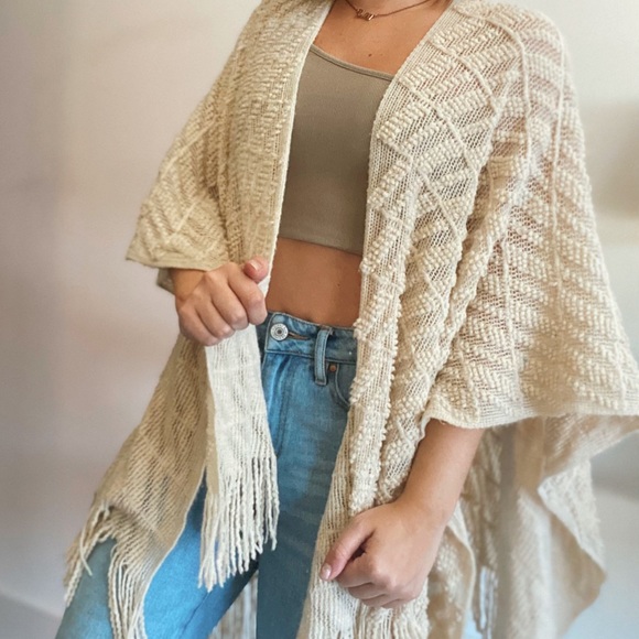 Sweaters - poncho